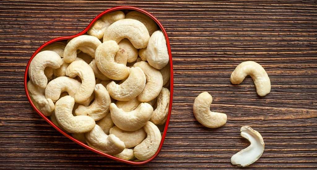 cashew carbs